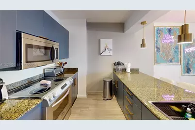 1200 Brickell Bay Dr #2222, Miami, FL 33131 - Photo 6