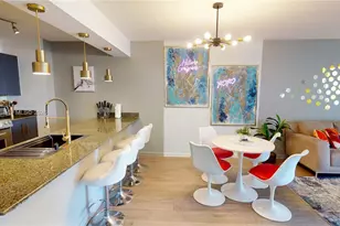 1200 Brickell Bay Dr, Miami, FL 33131 - Photo 2