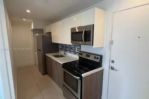 821 SW 18th Ave, Miami, FL 33135 - Photo 2