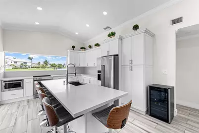 15037 Brighton Ln, Davie, FL 33331 - Photo 18