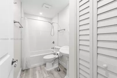 15037 Brighton Ln, Davie, FL 33331 - Photo 24