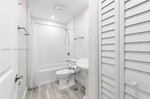 15037 Brighton Ln, Davie, FL 33331 - Photo 24