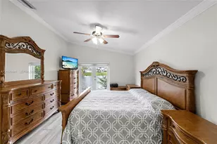 15037 Brighton Ln, Davie, FL 33331 - Photo 20