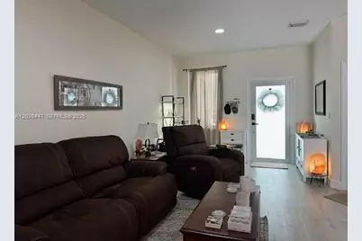 12444 SW 125th St, Miami, FL 33186 - Photo 6