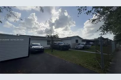 20520 SW 117th Ave #0, Miami, FL 33177 - Photo 2