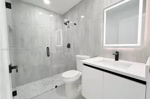 911 Cleveland Ave, Lehigh Acres, FL 33972 - Photo 50