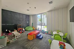 1010 SW 2nd Ave, Miami, FL 33130 - Photo 28