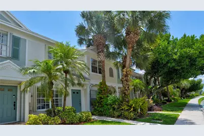 8054 Sanibel Dr, Tamarac, FL 33321 - Photo 2