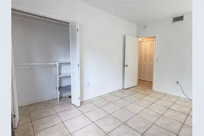 2430 NE 135th St #101, North Miami, FL 33181 - Photo 18