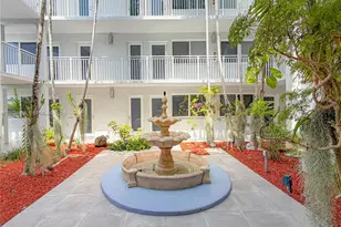2430 NE 135th St, North Miami, FL 33181 - Photo 32
