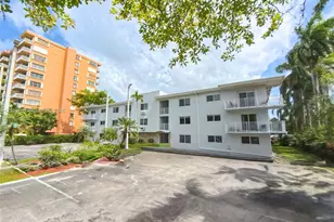 2430 NE 135th St, North Miami, FL 33181 - Photo 38