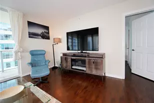 1155 Brickell Bay Dr, Miami, FL 33131 - Photo 6