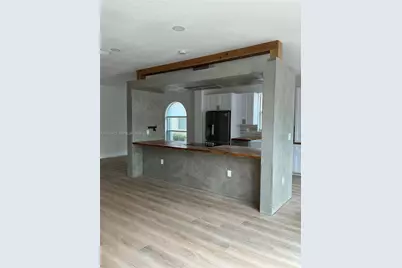 3761 NE 10th St, Homestead, FL 33033 - Photo 4