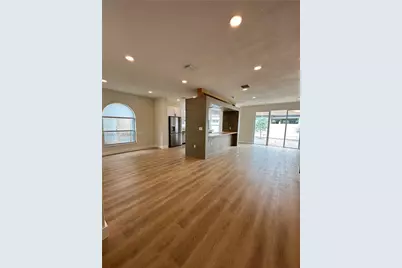 3761 NE 10th St, Homestead, FL 33033 - Photo 2