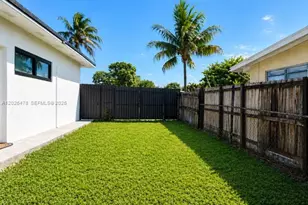 125 NW 197th St, Miami Gardens, FL 33169 - Photo 16