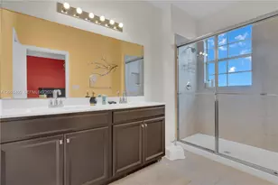 2377 SE 14th St, Homestead, FL 33035 - Photo 12