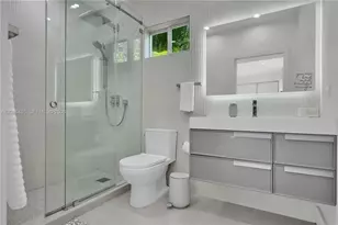 6111 SW 86th St, South Miami, FL 33143 - Photo 18