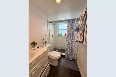 5985 Del Lago Cir #215, Sunrise, FL 33313 - Photo 8