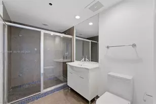 475 Brickell Ave, Miami, FL 33131 - Photo 14