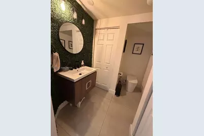 [Address not provided], Hialeah, FL 33018 - Photo 6