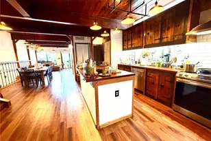 19440 NE 26th Ave, Miami, FL 33180 - Photo 2