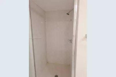 4140 NW 44th Ave #411, Lauderdale Lakes, FL 33319 - Photo 10