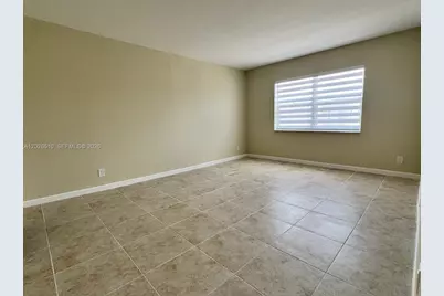 401 Golden Isles Dr #614, Hallandale Beach, FL 33009 - Photo 38