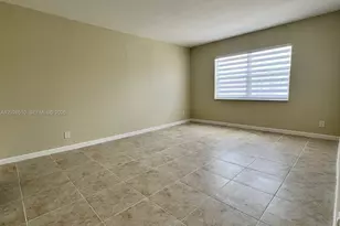 401 Golden Isles Dr, Hallandale Beach, FL 33009 - Photo 38
