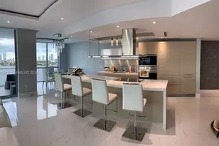 17111 Biscayne Blvd, North Miami Beach, FL 33160 - Photo 6