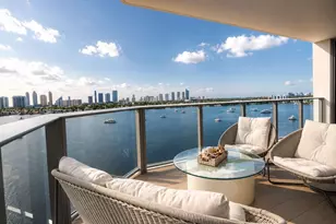 17111 Biscayne Blvd, North Miami Beach, FL 33160 - Photo 16