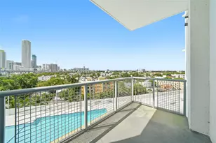 10 SW South River Dr, Miami, FL 33130 - Photo 20