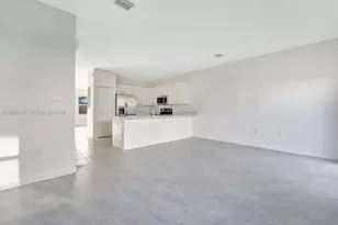 1716 SE 26th Rd, Homestead, FL 33035 - Photo 14