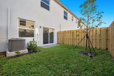 1716 SE 26th Rd #1716, Homestead, FL 33035 - Photo 26