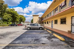4390 W 12th Ln, Hialeah, FL 33012 - Photo 20