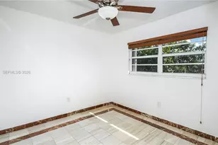 4390 W 12th Ln, Hialeah, FL 33012 - Photo 12