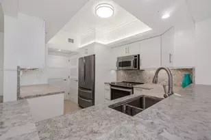 3020 NE 32nd Ave, Fort Lauderdale, FL 33308 - Photo 2