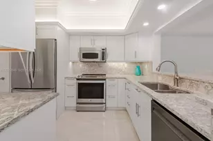 3020 NE 32nd Ave, Fort Lauderdale, FL 33308 - Photo 4