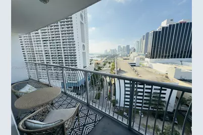 1750 N Bayshore Dr #1612, Miami, FL 33132 - Photo 2