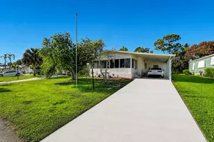 8227 Cinnamon Ln, Port Saint Lucie, FL 34952 - Photo 1