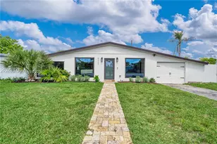 9265 Martinique Dr, Cutler Bay, FL 33189 - Photo 2