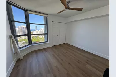 3530 Mystic Pointe Dr #2709, Aventura, FL 33180 - Photo 28