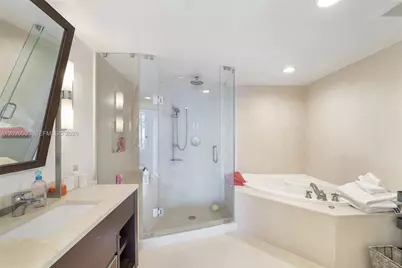 6899 Collins Ave #204, Miami Beach, FL 33141 - Photo 10