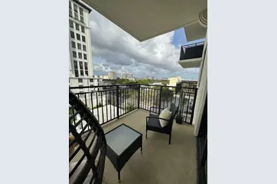 1300 Ponce De Leon Blvd #702, Coral Gables, FL 33134 - Photo 16