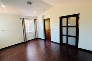 1094 Redwood St, Hollywood, FL 33019 - Photo 34