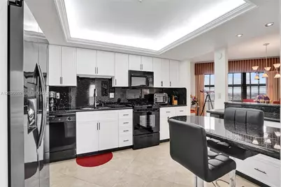 501 N Riverside Dr #PH2, Pompano Beach, FL 33062 - Photo 4