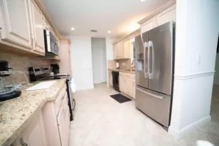 11931 SW 132nd Ave, Miami, FL 33186 - Photo 6