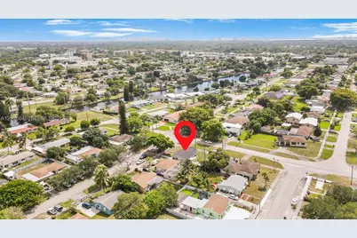 1200 NW 87th St #1, Miami, FL 33147 - Photo 2
