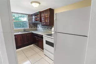 2235 NW 59th Wy, Lauderhill, FL 33313 - Photo 4