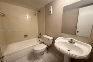 8610 N Sherman Cir, Miramar, FL 33025 - Photo 18