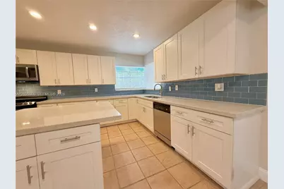206 SE 3rd Pl, Dania Beach, FL 33004 - Photo 18